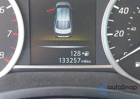 2018 Nissan Sentra S z USA, uszkodzony, nr VIN 3N1AB7AP1JY331229